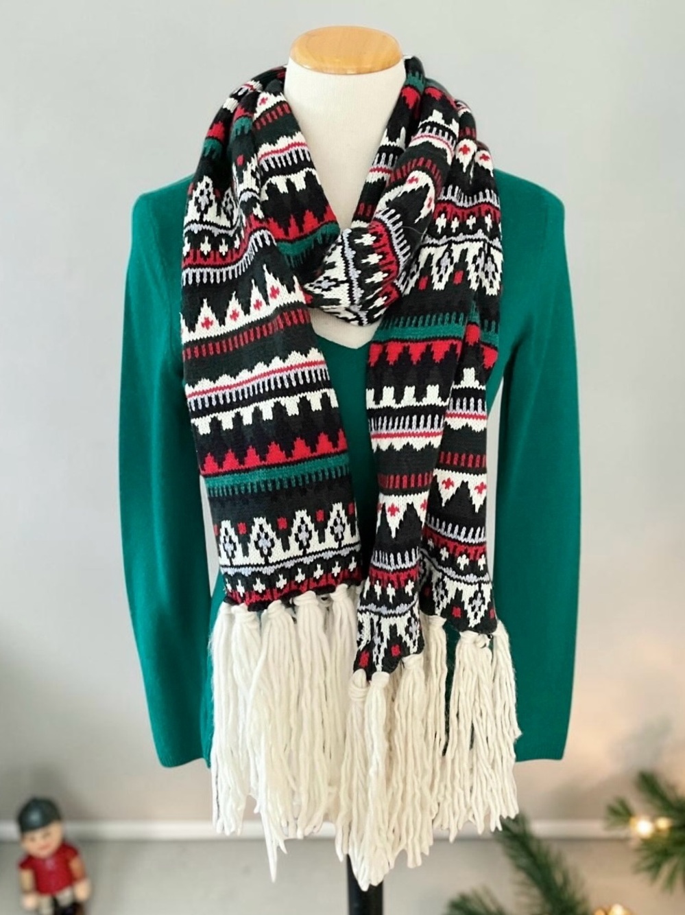 NWOT H&M Multicolor Wool-Blend Rectangular Scarf with Fringe